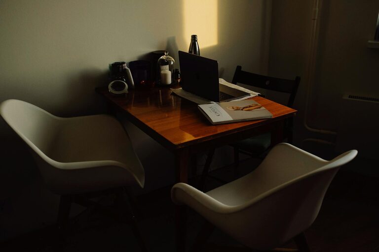 Tips for Creating a Cozy and Inviting Home Office Space